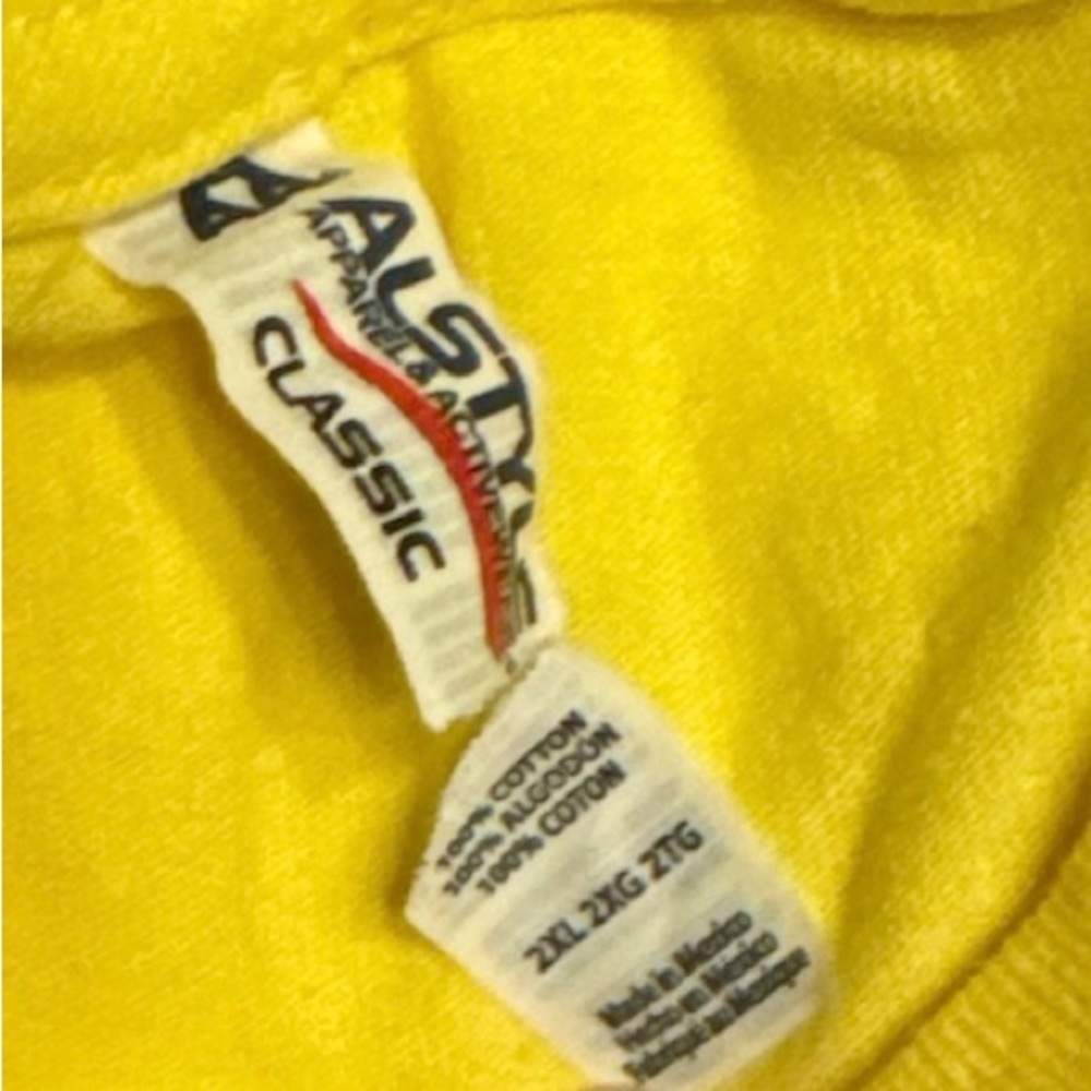 Simply Southern t-shirt - Picture 3 of 3